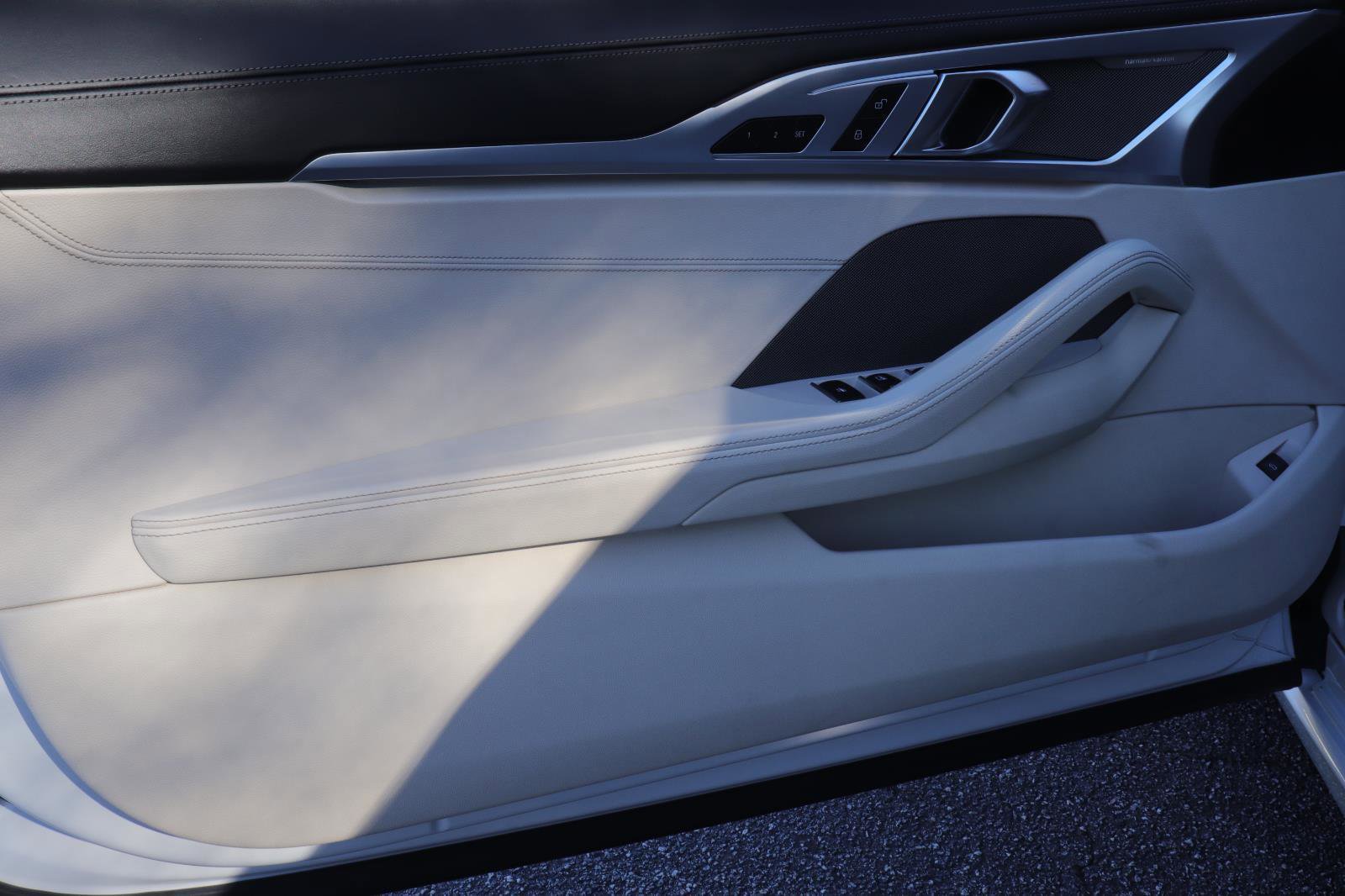 Used 2020 BMW 840i Convertible w/ Driving Assistance Package 2 image 21