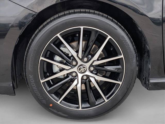Certified 2024 Toyota Camry SE FWD image 22