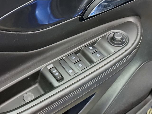 Used 2017 Buick Encore Sport Touring FWD image 19