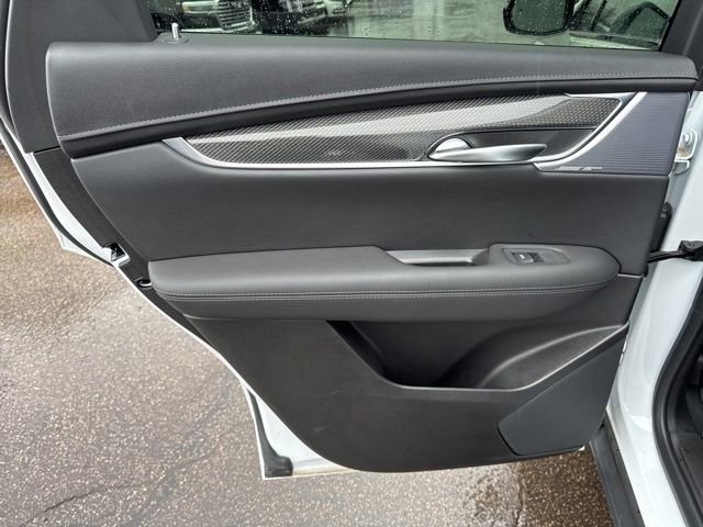 Certified 2023 Cadillac XT5 Sportv image 17