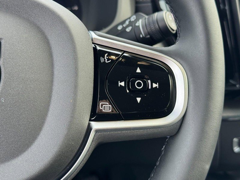 New 2026 Volvo XC60 T8 Ultra w/ Climate Package image 12