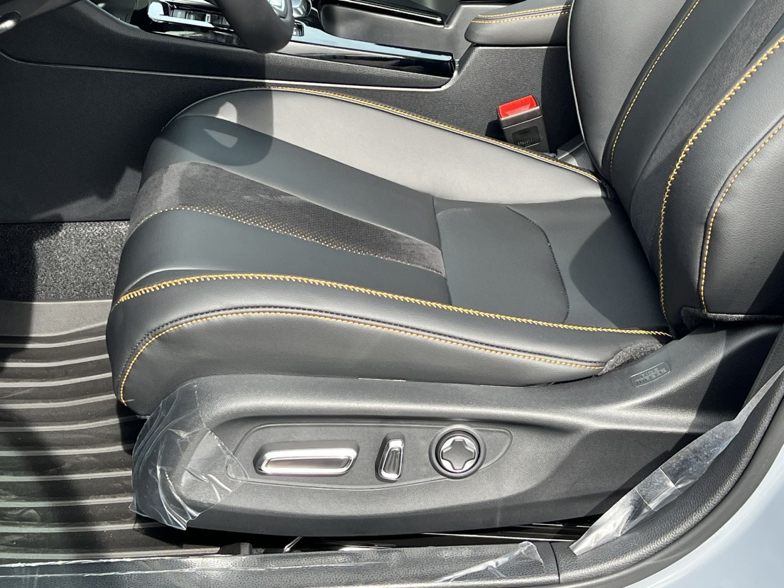 New 2026 Acura Integra A-Spec w/ Technology Package FWD image 11