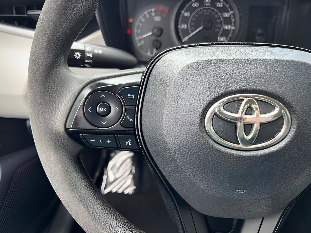 Used 2021 Toyota Corolla L FWD image 36