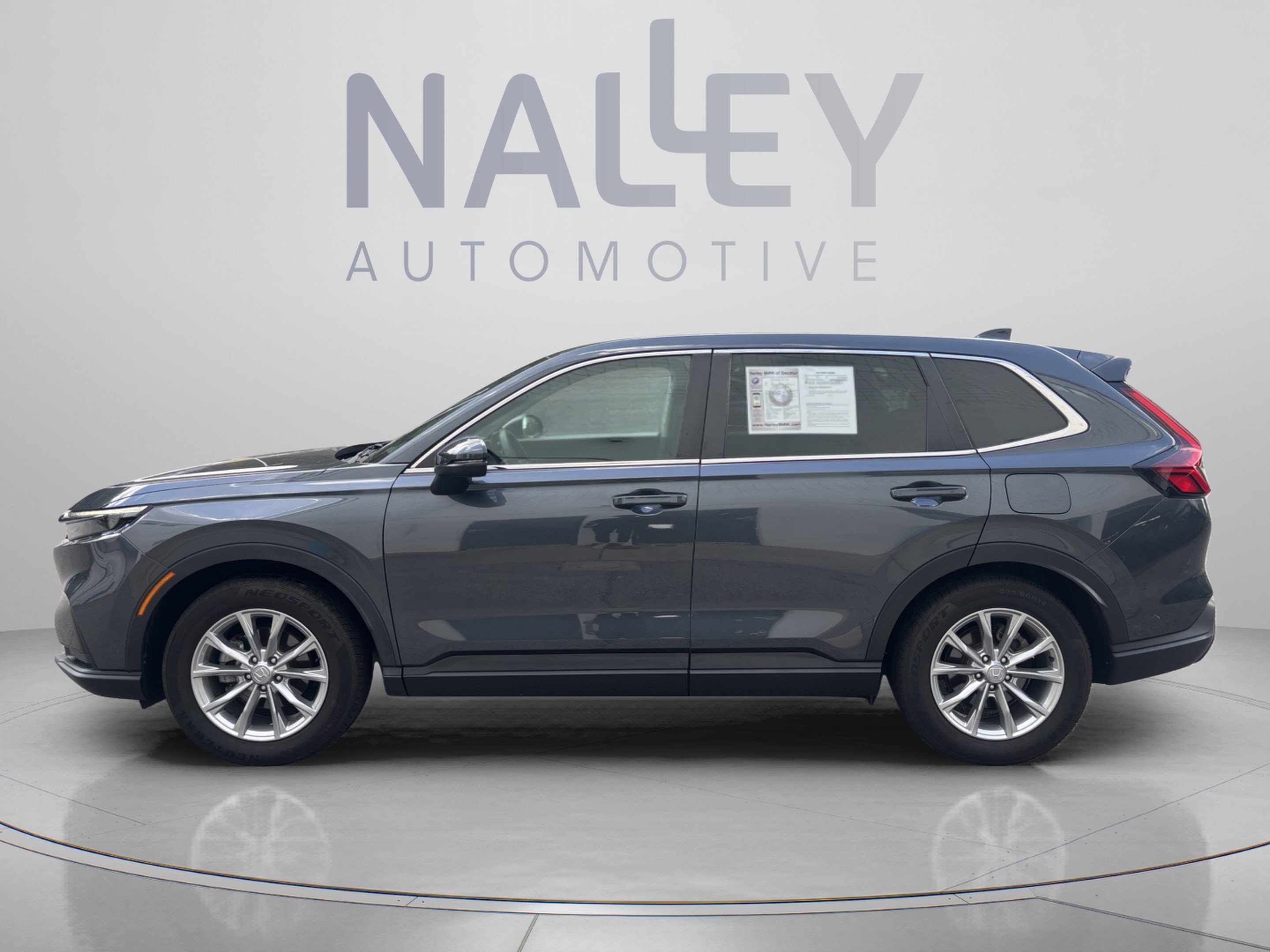 Used 2023 Honda CR-V EX image 2