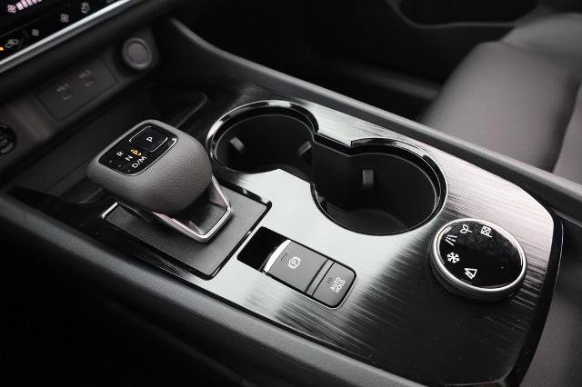 New 2026 Nissan Rogue SV AWD/4WD image 17