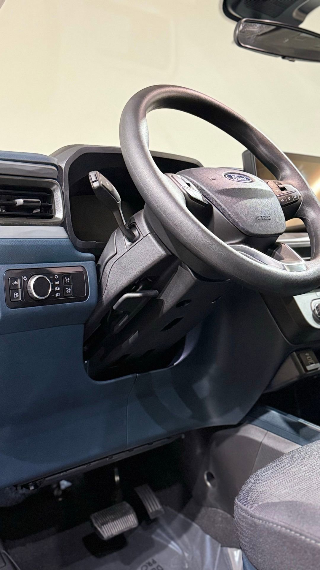 New 2026 Ford Maverick XL w/ Equipment Group 101A image 33