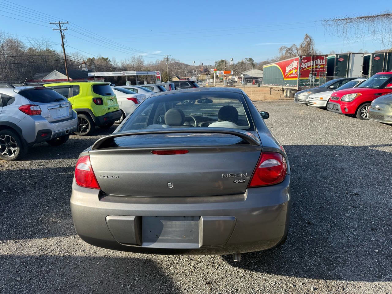 Used 2004 Dodge Neon SXT image 9