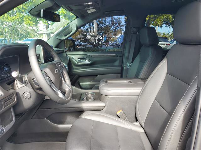 Used 2024 Chevrolet Suburban Z71 w/ Luxury Package image 52