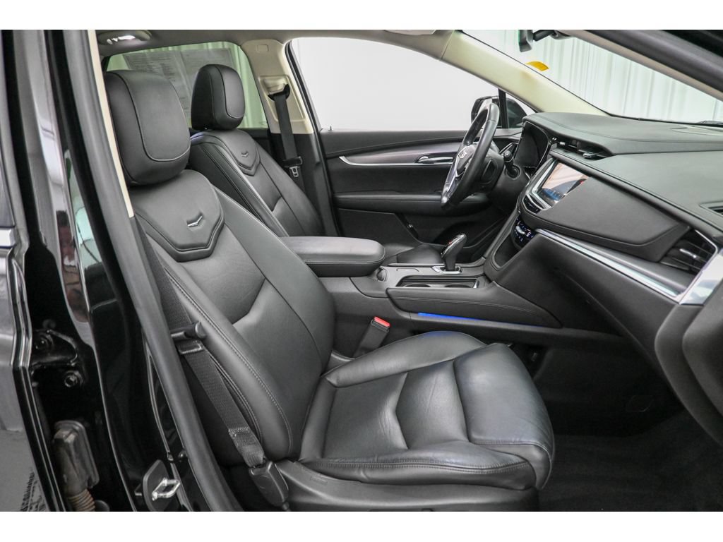 Used 2019 Cadillac XT5 Luxury FWD image 18