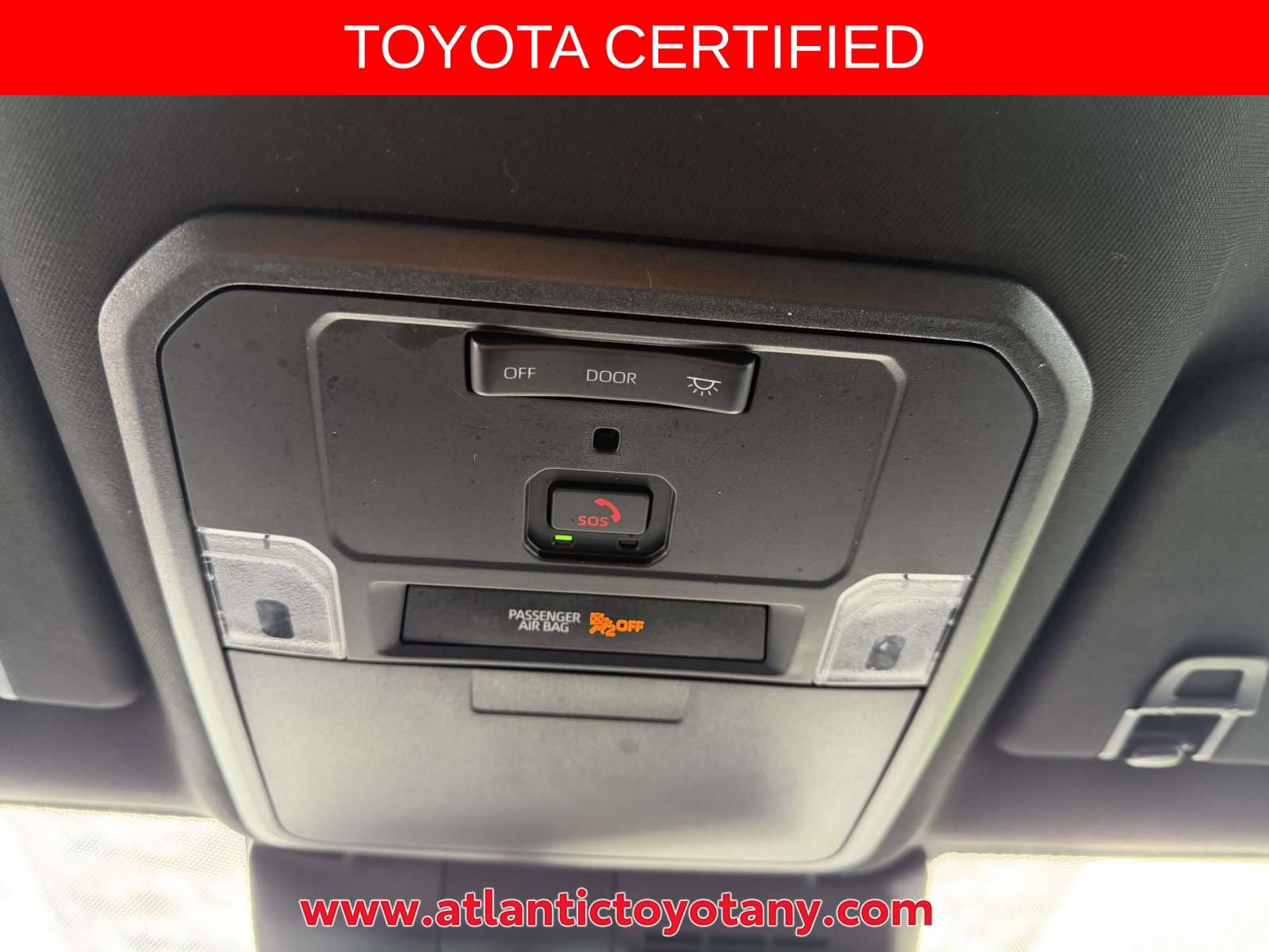 Certified 2024 Toyota Tacoma TRD Off-Road AWD/4WD image 31