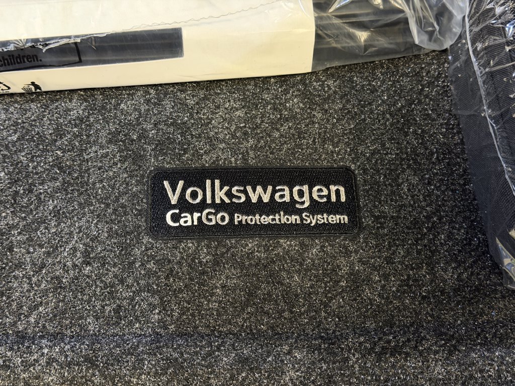 New 2026 Volkswagen Tiguan SE R-Line AWD/4WD image 29