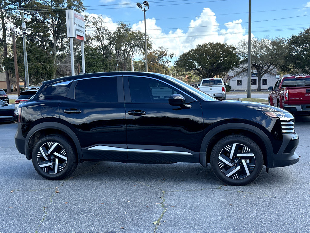 Used 2025 Nissan Kicks SV FWD image 22