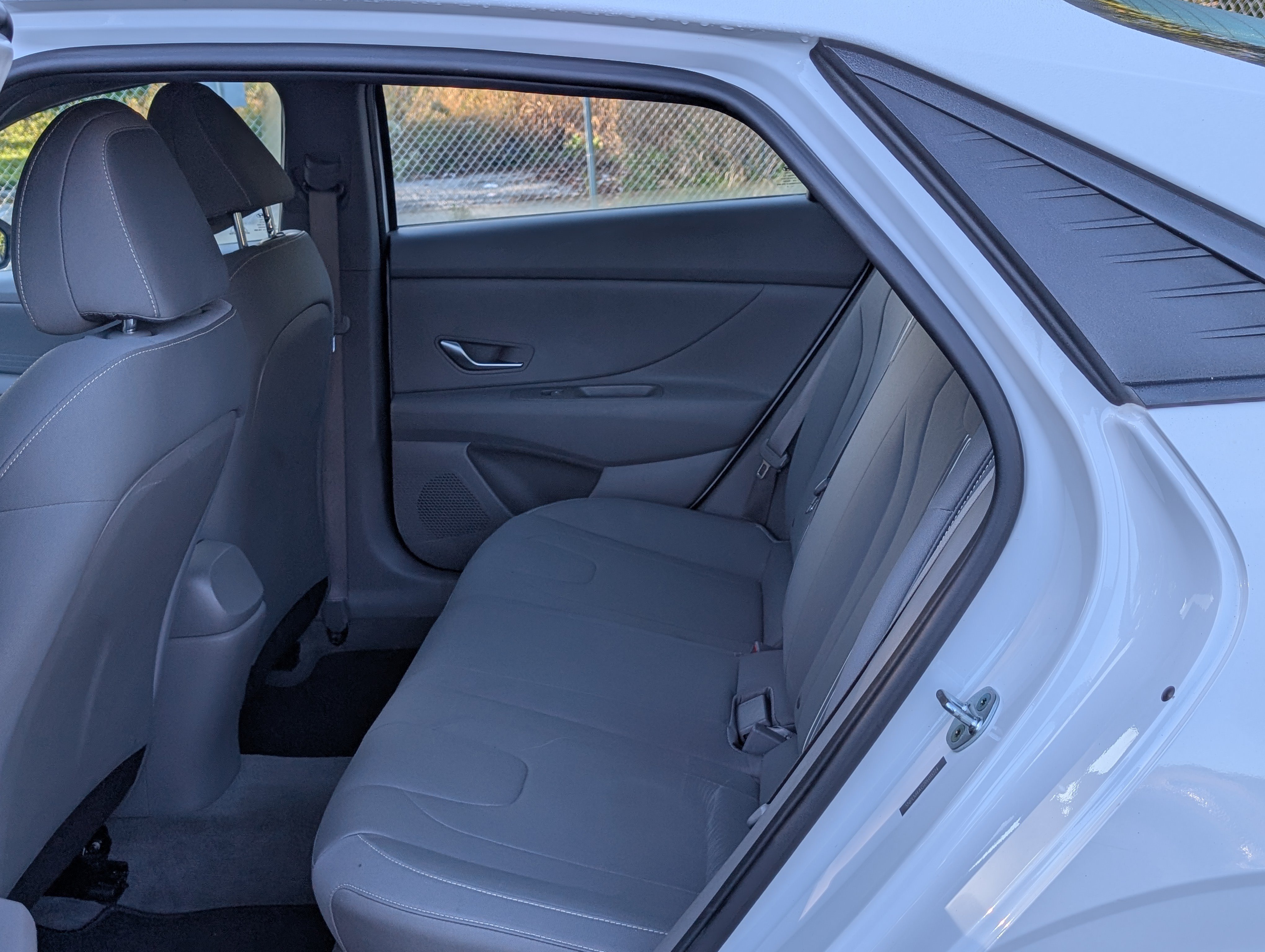 Used 2023 Hyundai Elantra SEL FWD image 13