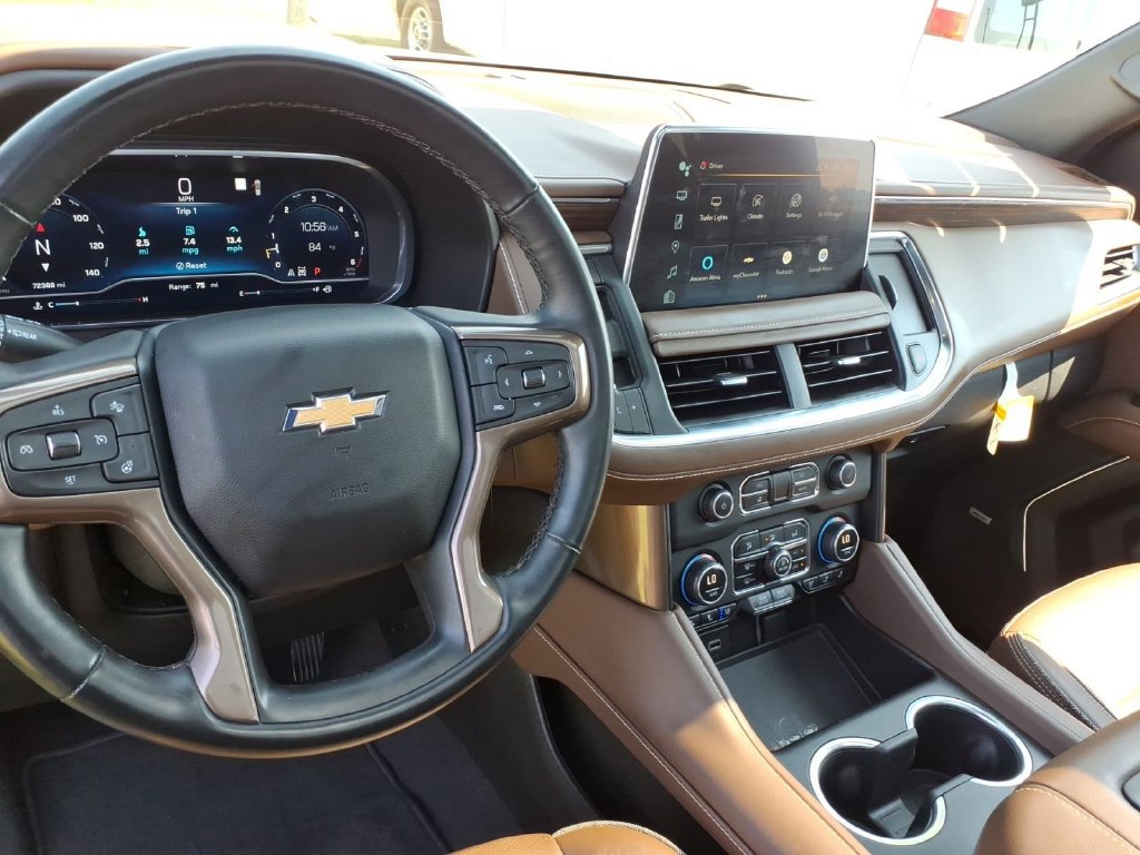 Used 2023 Chevrolet Tahoe High Country AWD/4WD image 23