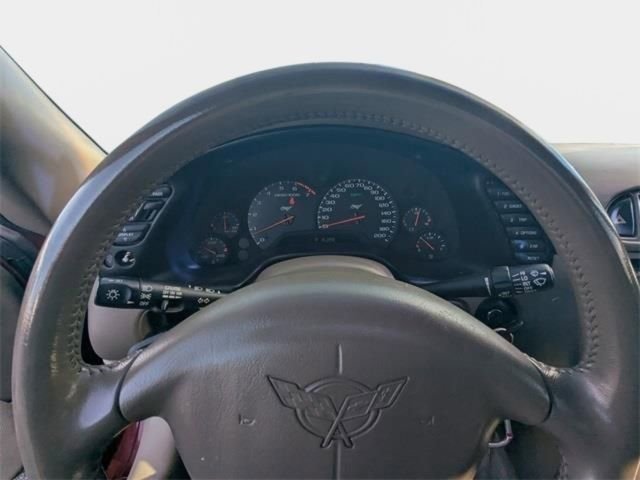 Used 2003 Chevrolet Corvette 50th Anniversary Edition w/ Preferred Equipment Group1 image 20