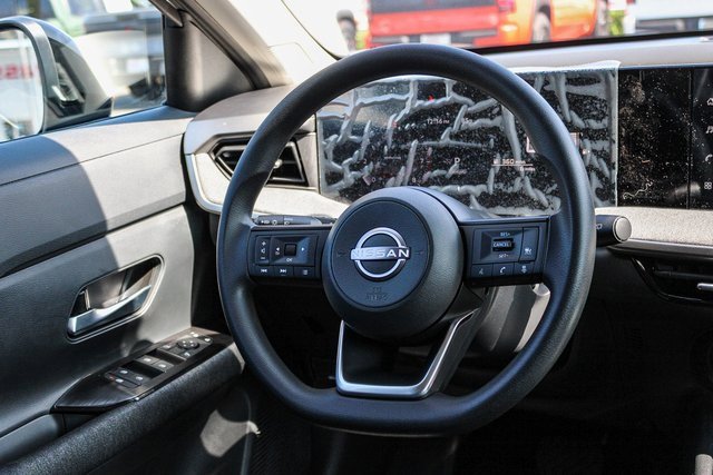 New 2026 Nissan Kicks SV image 16