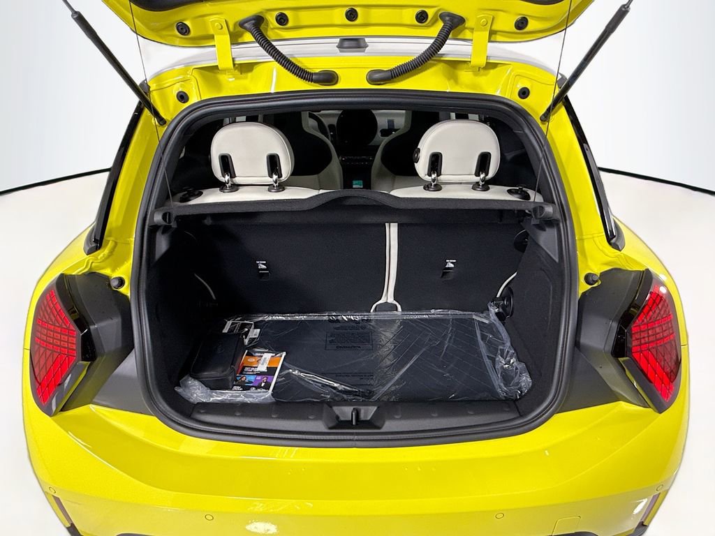 New 2026 MINI Cooper S image 27