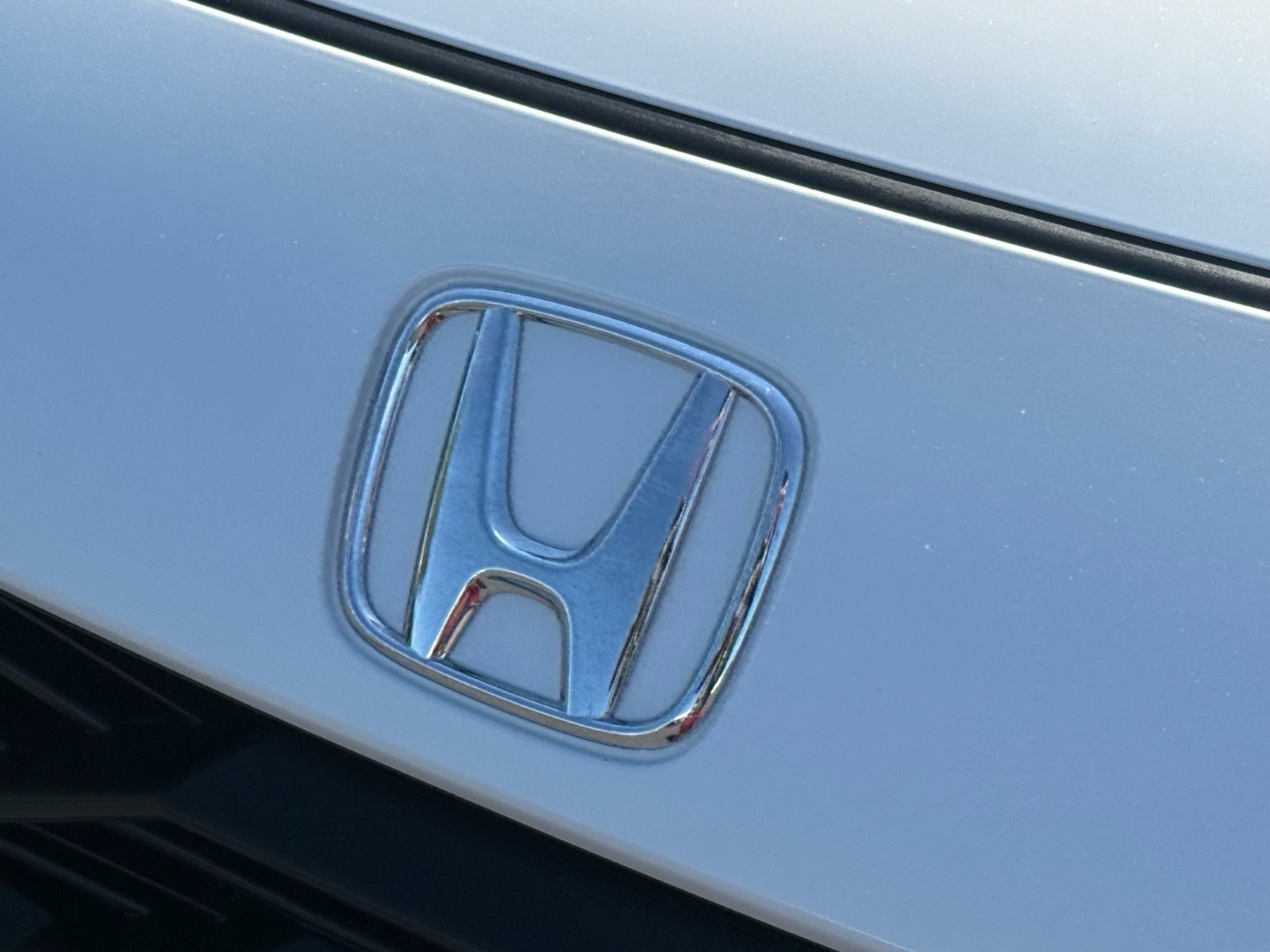 Used 2025 Honda HR-V Sport image 33