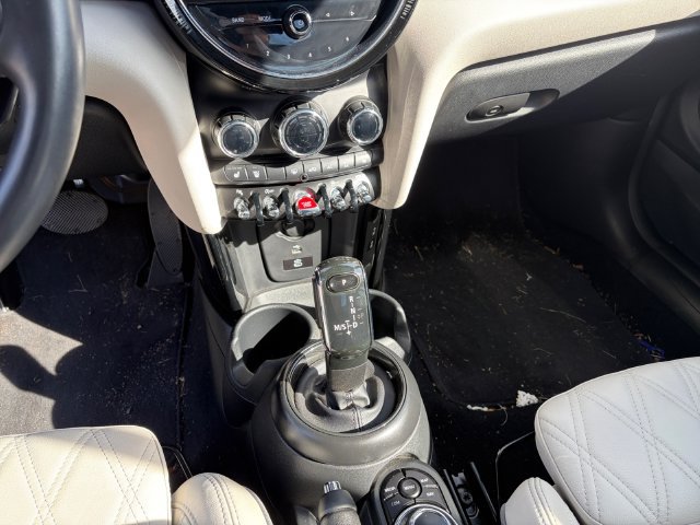 Used 2024 MINI Cooper S FWD image 11