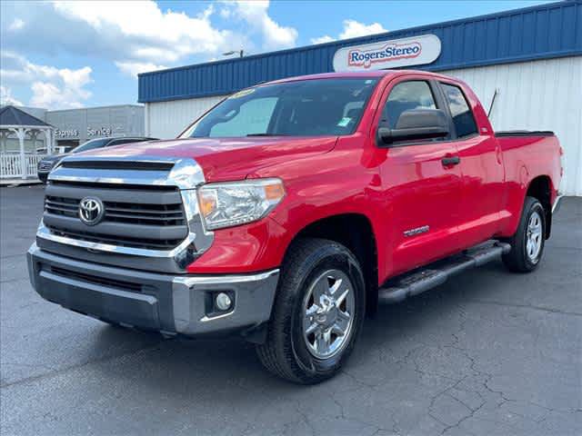 Used 2015 Toyota Tundra SR5 AWD/4WD image 8