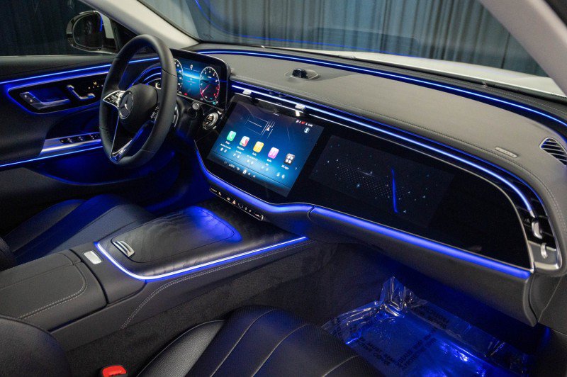 New 2026 Mercedes-Benz E 350 Sedan image 16