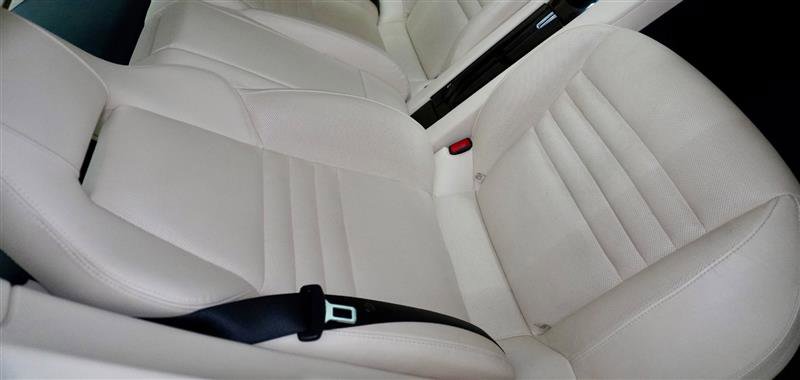 Used 2014 Porsche Panamera GTS AWD/4WD image 8