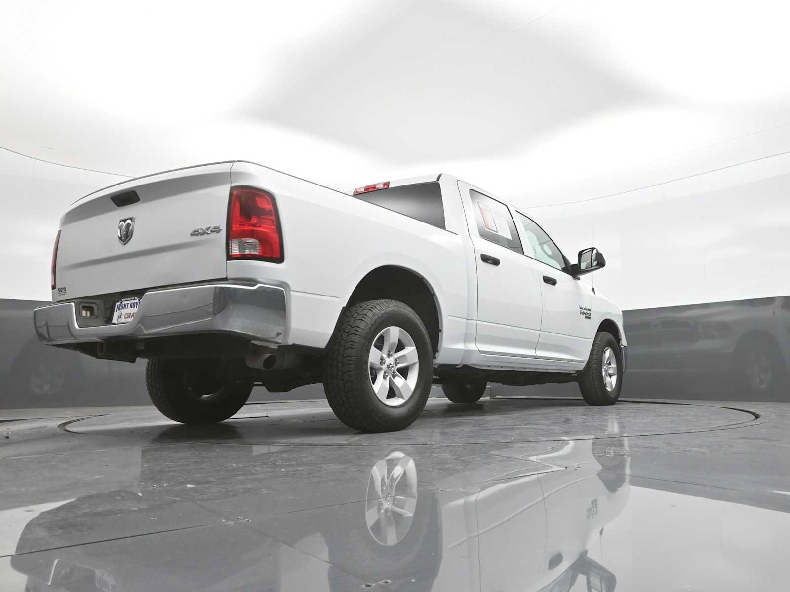 Used 2022 RAM 1500 Tradesman w/ Chrome Appearance Group AWD/4WD image 43