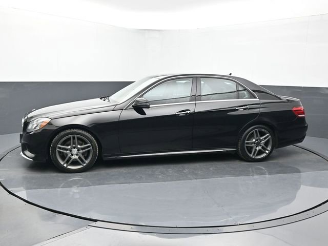Used 2015 Mercedes-Benz E 350 4MATIC Sedan image 2
