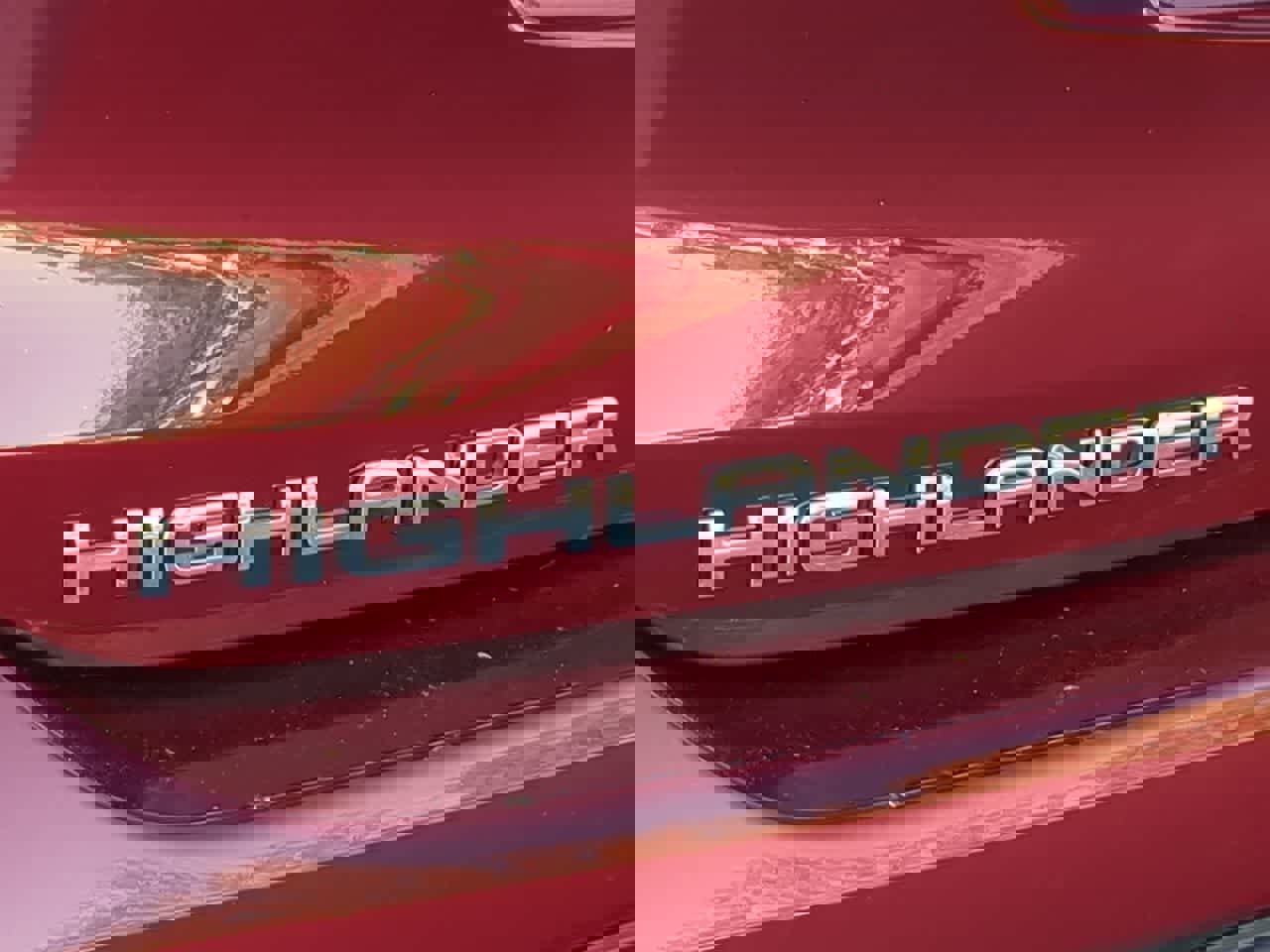 Used 2022 Toyota Highlander XSE image 13