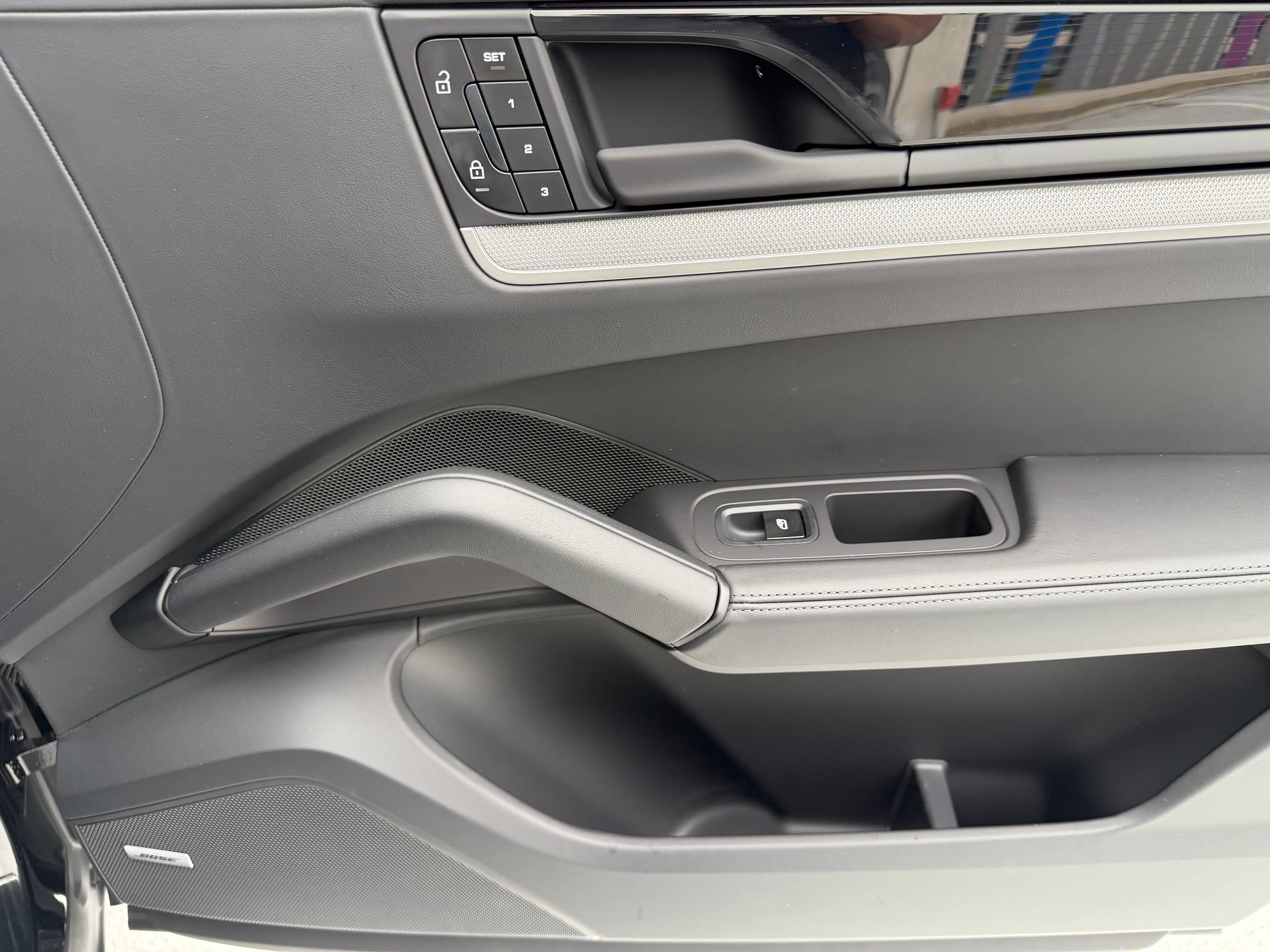 New 2026 Porsche Cayenne E-Hybrid AWD/4WD image 11
