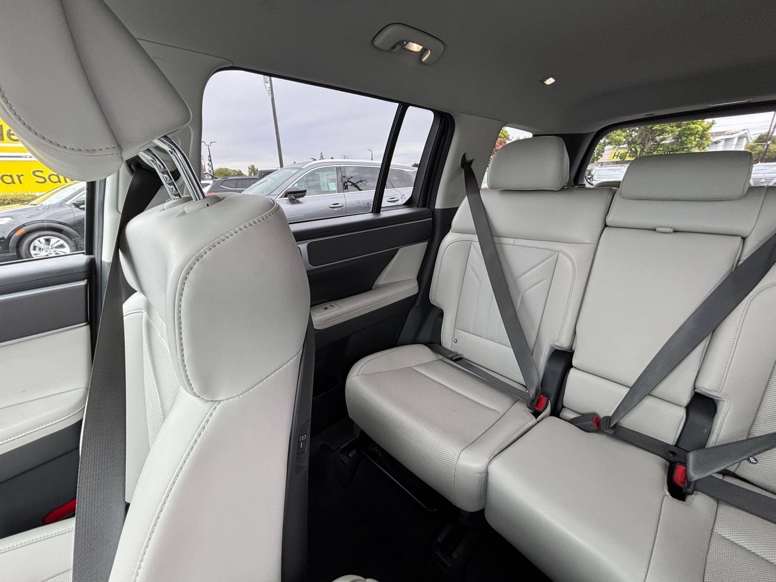 Used 2026 Hyundai Santa Fe SEL FWD image 42