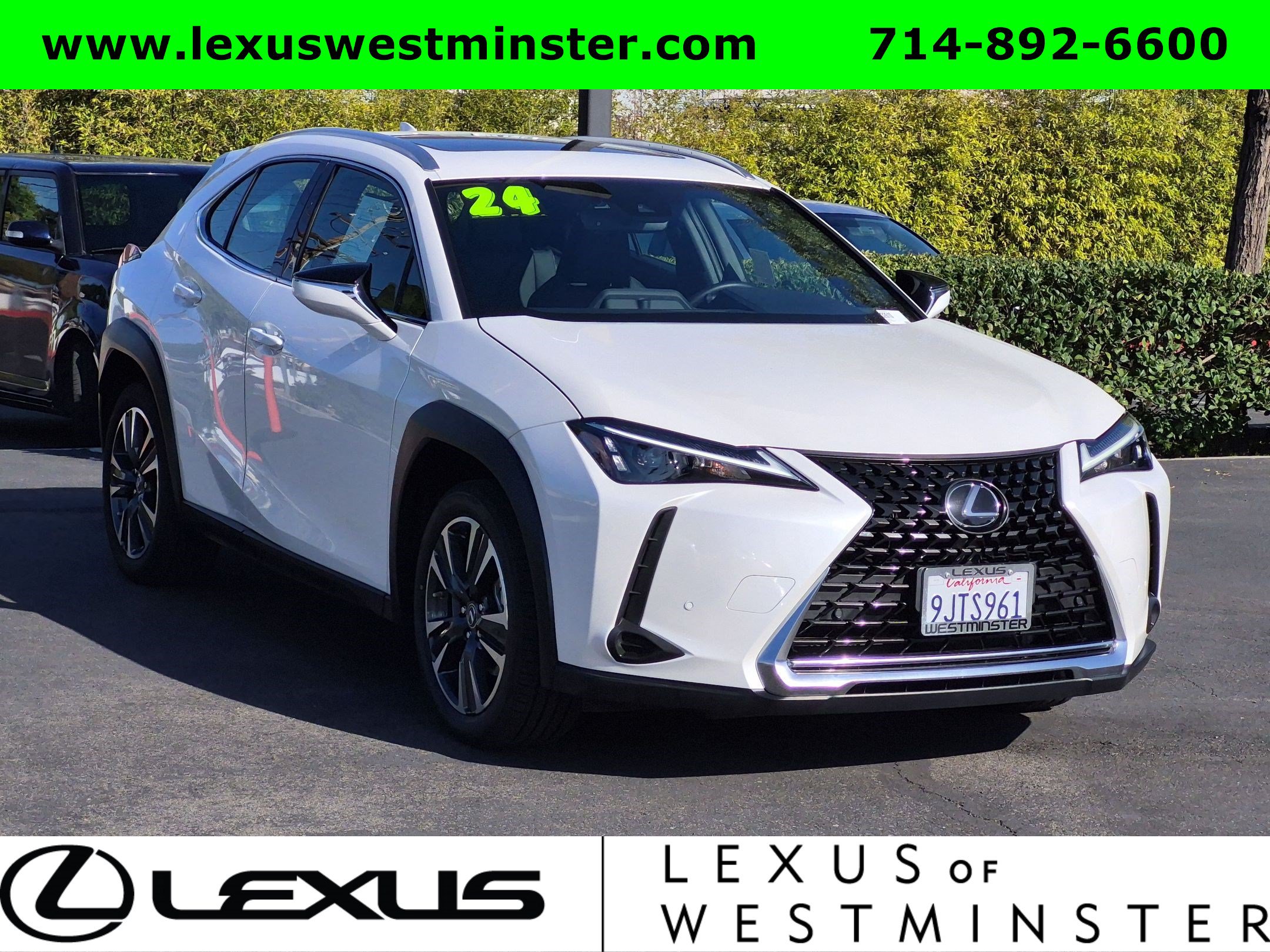Certified 2024 Lexus UX 250h FWD image 4