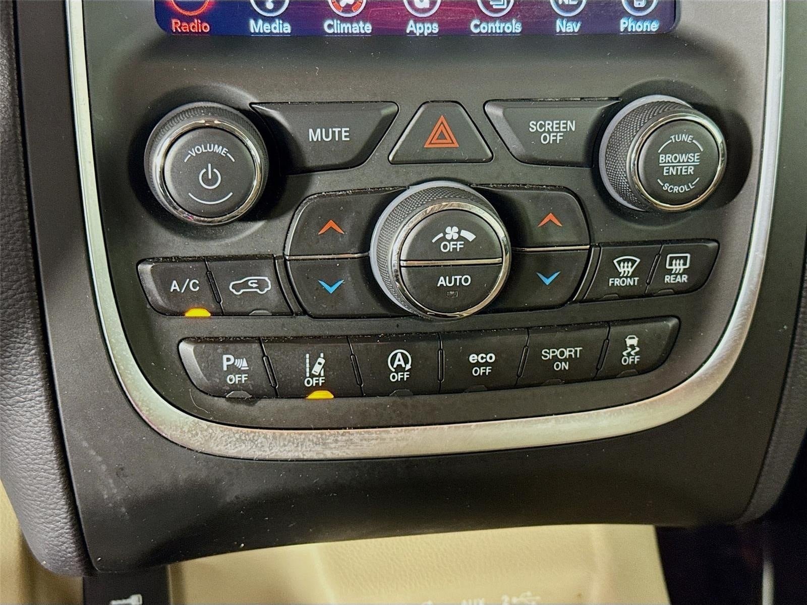 Used 2019 Dodge Durango Citadel w/ Technology Group AWD/4WD image 19