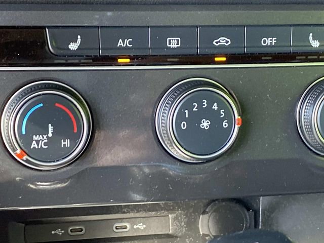 Used 2024 Volkswagen Tiguan S AWD/4WD image 32