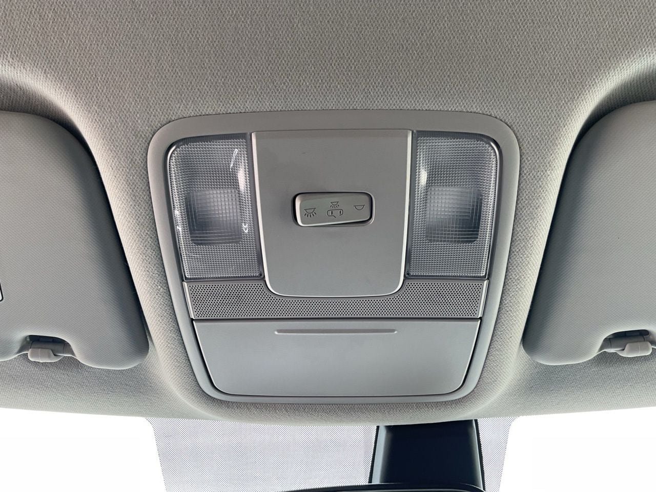 Used 2025 Kia Soul LX w/ LX Technology Package FWD image 13