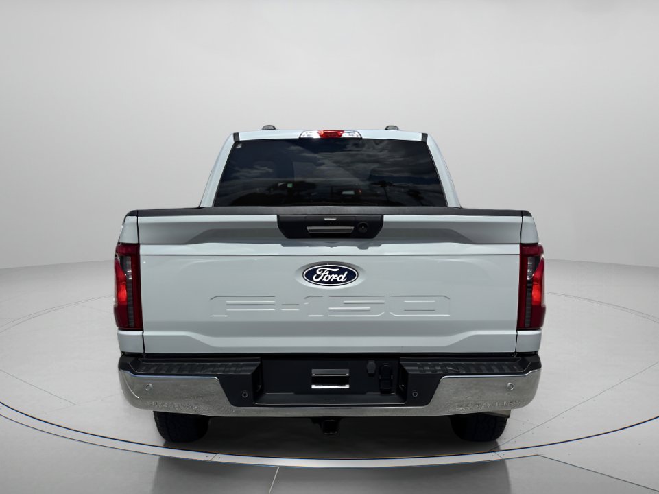 Certified 2024 Ford F150 XLT w/ Mobile Office Package AWD/4WD image 4