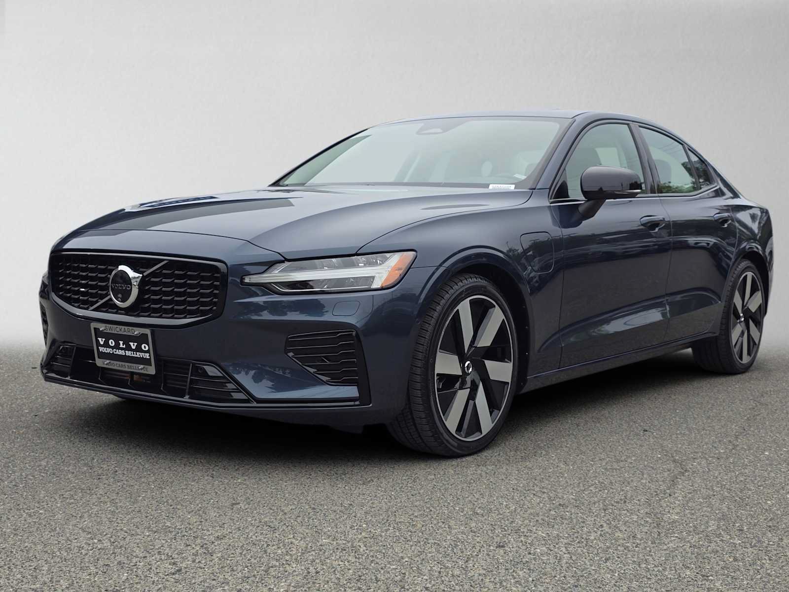 Certified 2024 Volvo S60 T8 Plus w/ Climate Package AWD/4WD image 8