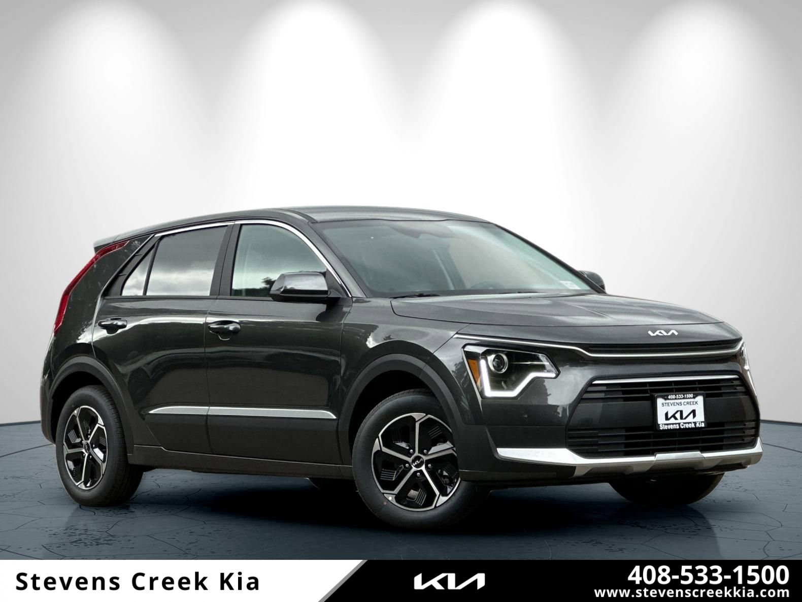 New 2026 Kia Niro LX