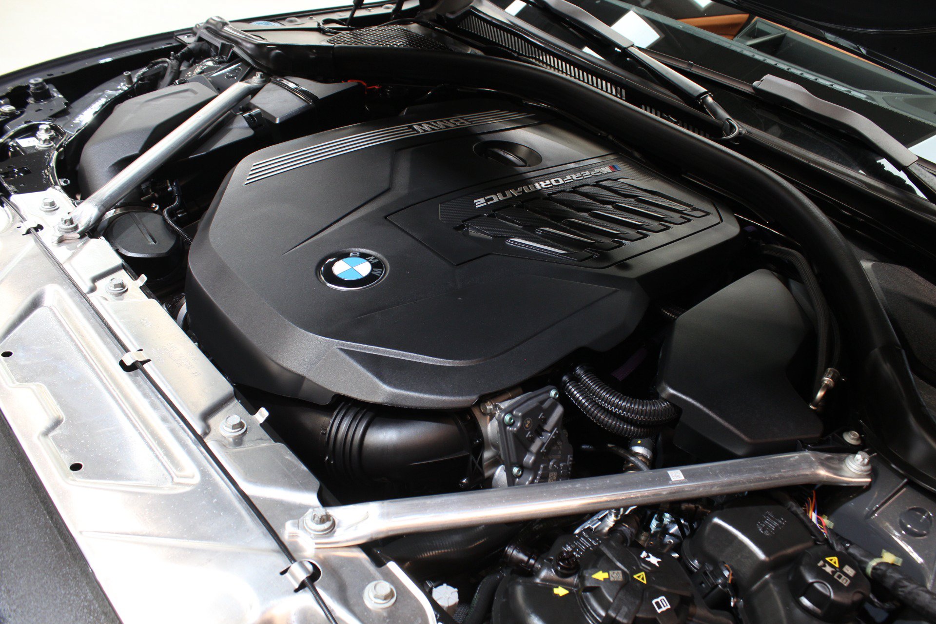 Used 2024 BMW M440i Convertible w/ Premium Package RWD image 34