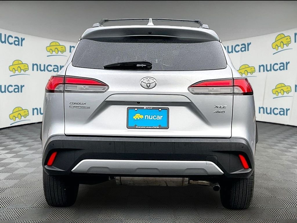 Used 2023 Toyota Corolla Cross XLE w/ Convenience Package AWD/4WD image 5