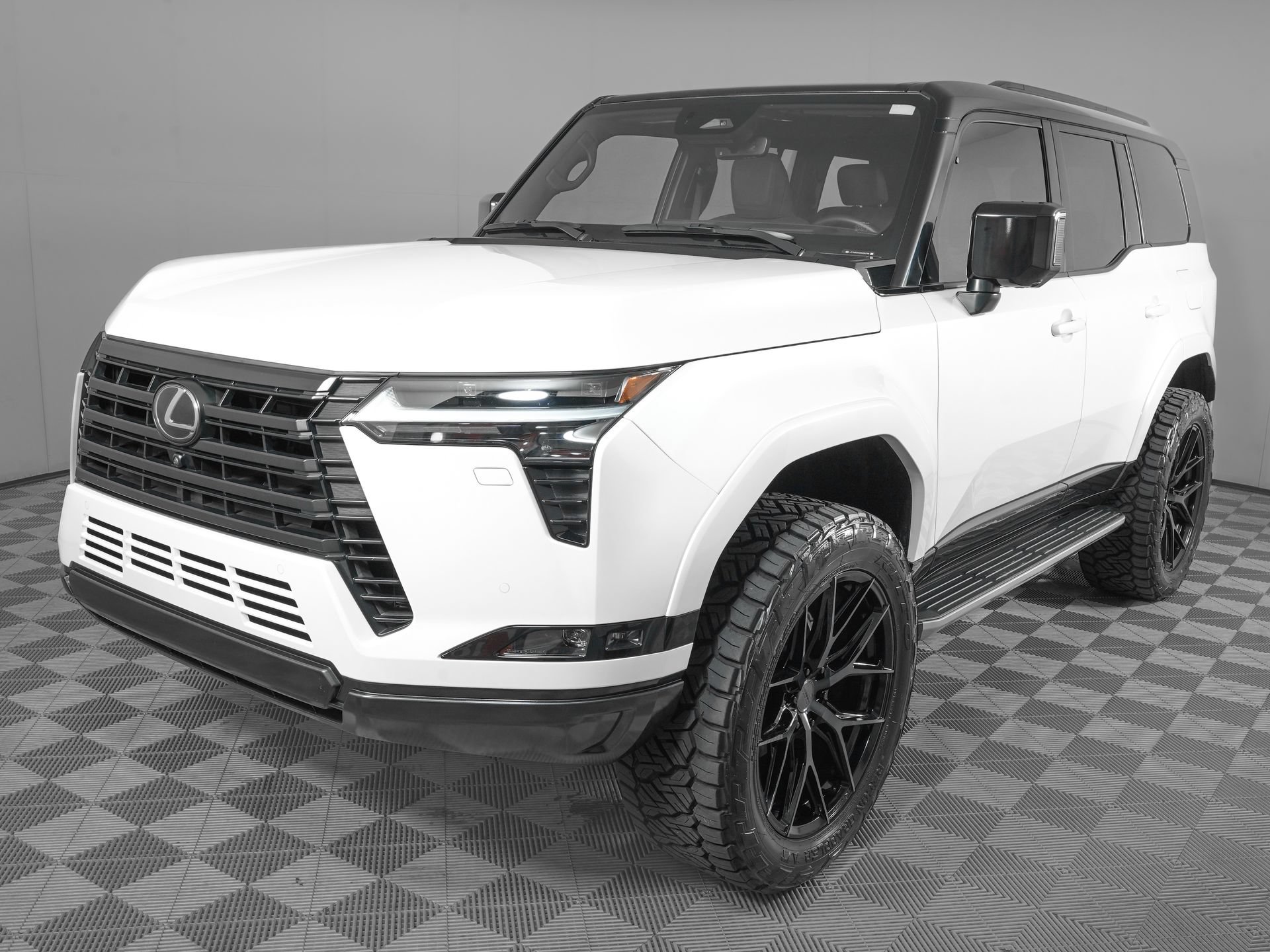 Used 2025 Lexus GX 550 w/ Cold Area Package AWD/4WD image 7