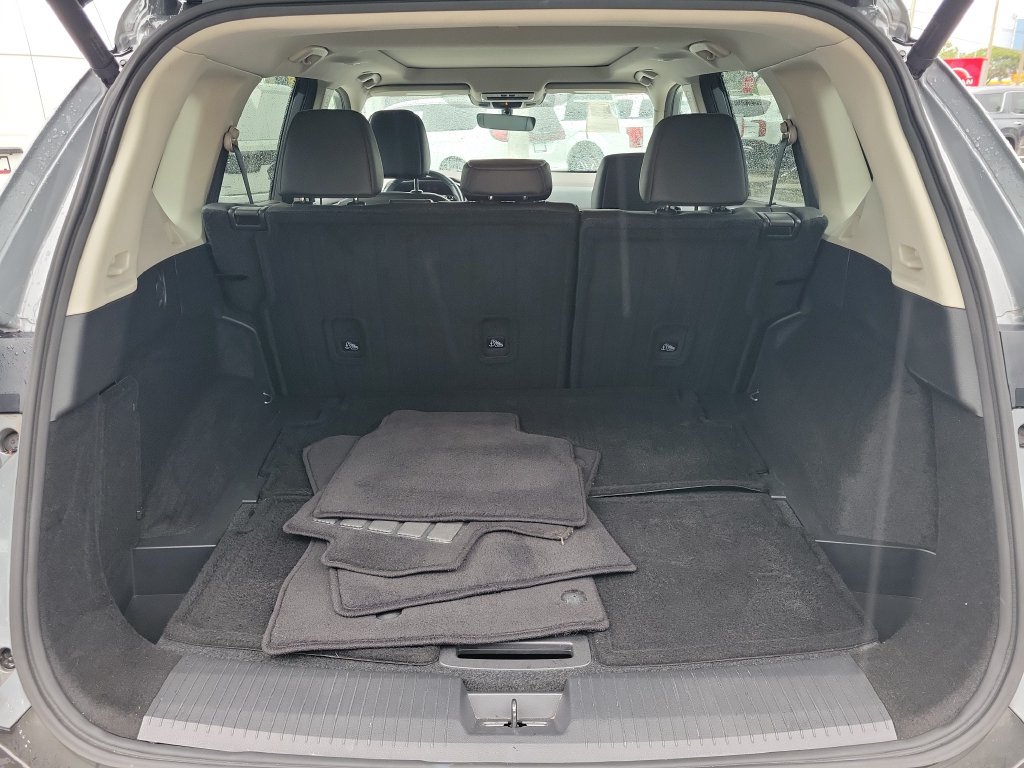 Certified 2022 Nissan Rogue SL w/ SL Premium Package FWD image 13