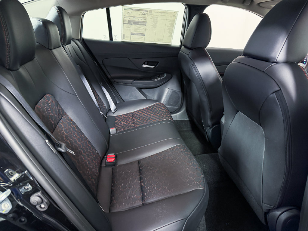 New 2027 Nissan Sentra SR w/ SR Premium Package FWD image 35