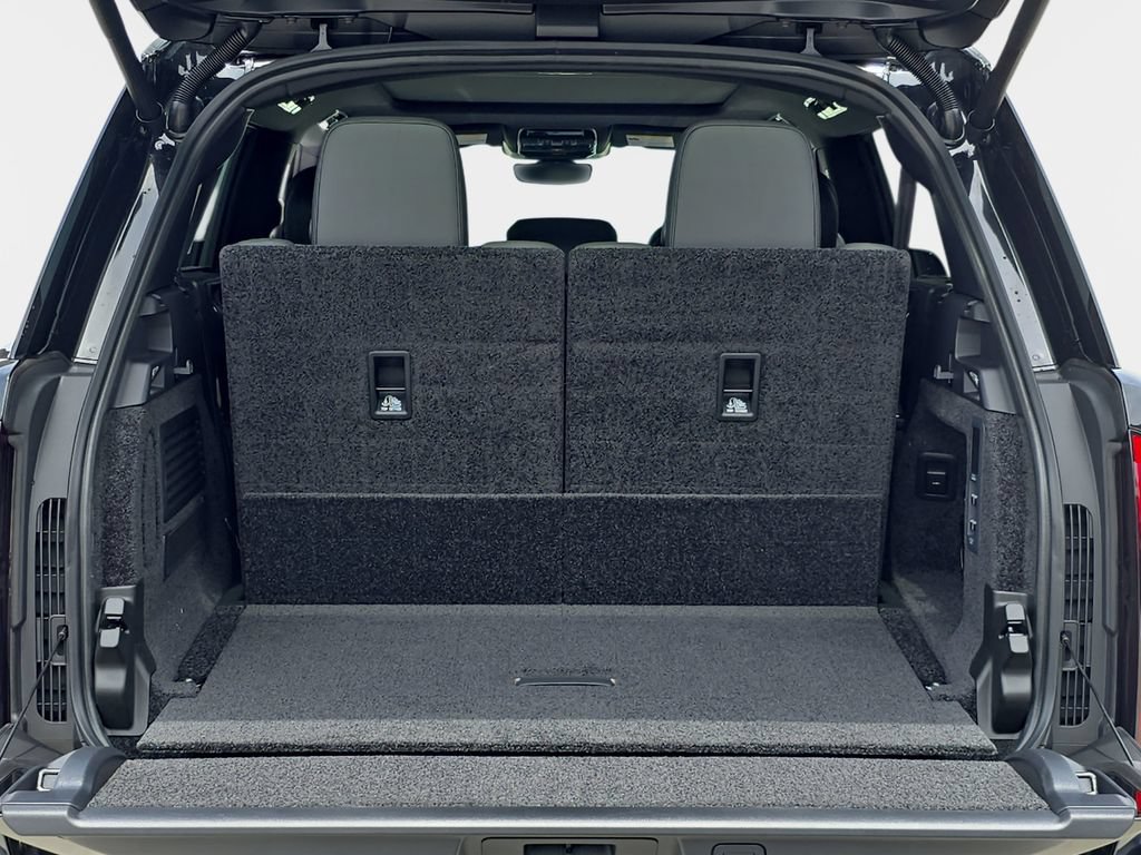 New 2026 Land Rover Range Rover Long Wheelbase SE AWD/4WD image 15