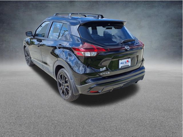 Used 2022 Nissan Kicks SR w/ Premium Package FWD image 6