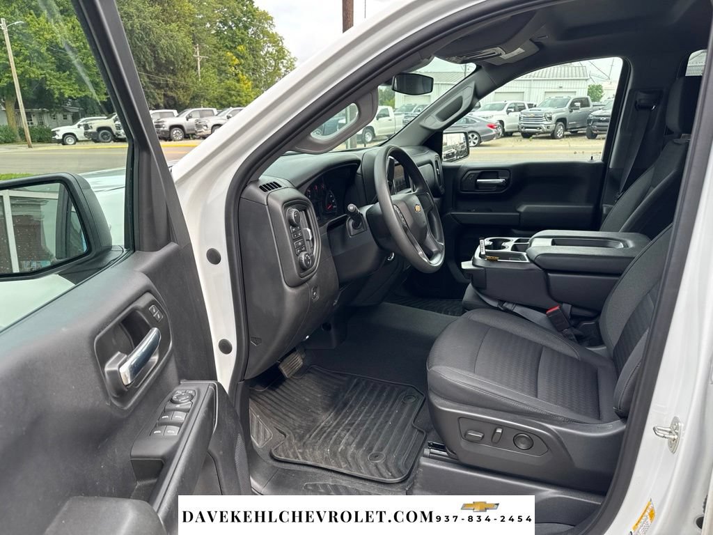 Used 2022 Chevrolet Silverado 1500 Custom AWD/4WD image 12