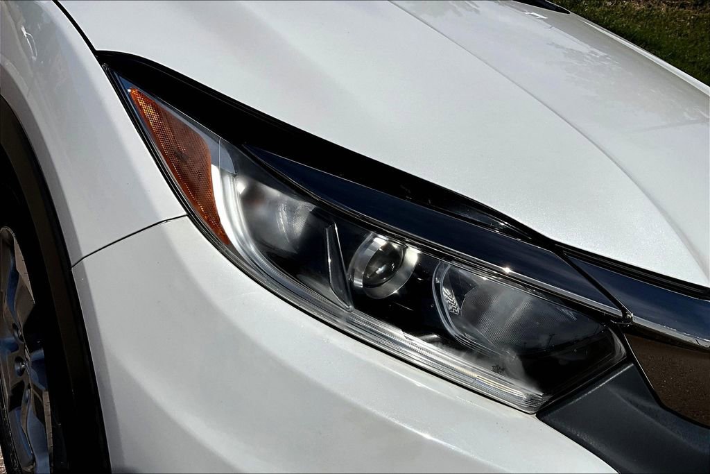 Used 2022 Honda HR-V LX image 31