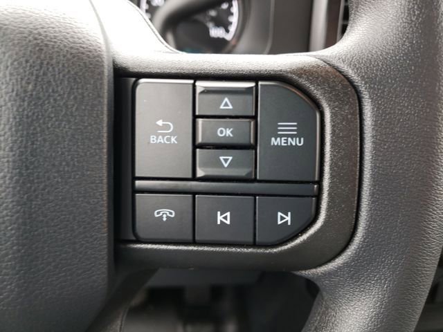 New 2026 Ford F550 4x4 Crew Cab image 12