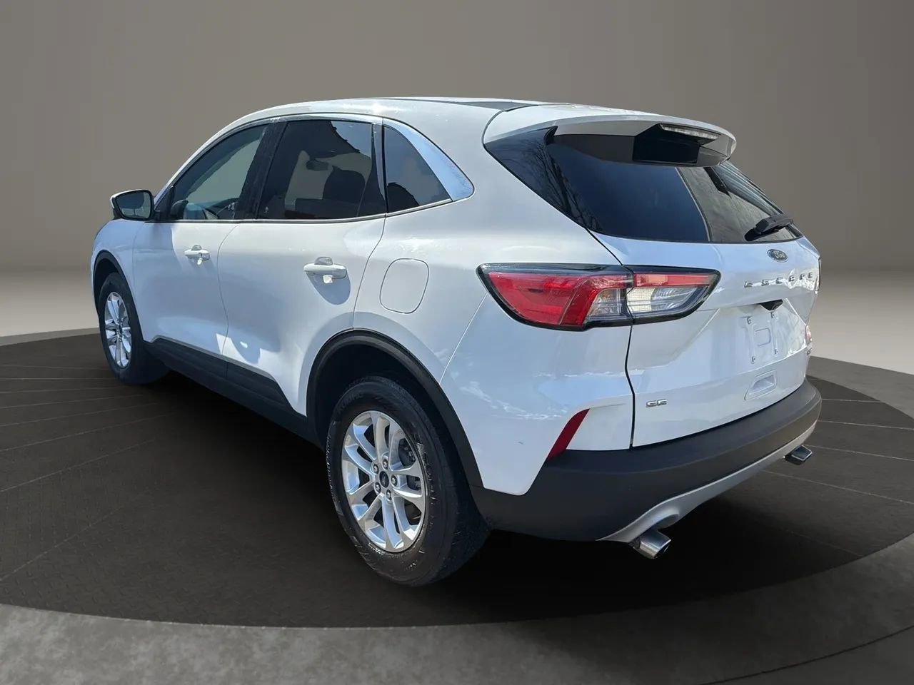 Used 2021 Ford Escape SE AWD/4WD image 7