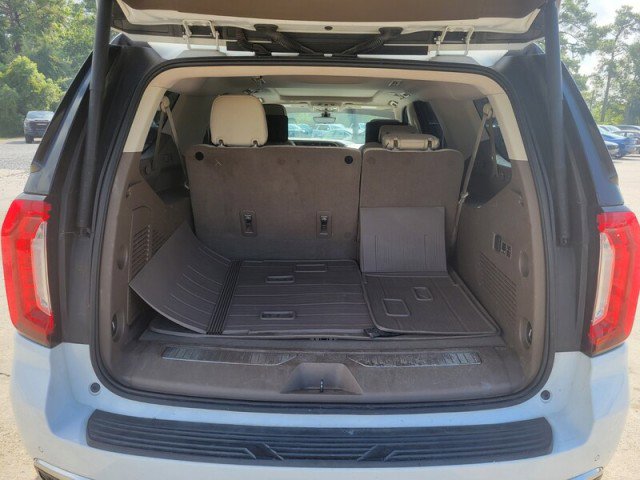 Used 2021 GMC Yukon XL Denali w/ Denali Ultimate Package image 5